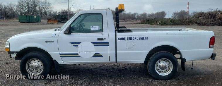 image for item DS5237 2000 Ford Ranger pickup truck