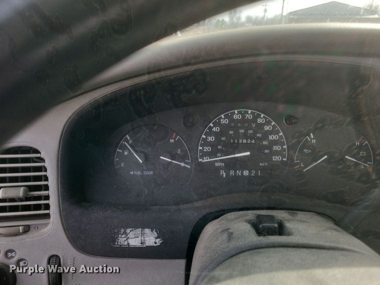 image for item DS5237 2000 Ford Ranger pickup truck