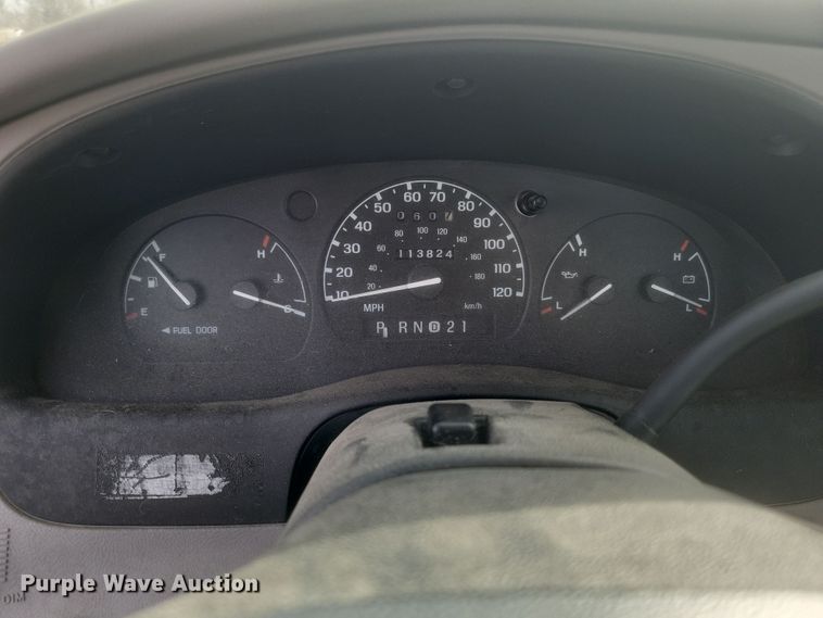 image for item DS5237 2000 Ford Ranger pickup truck