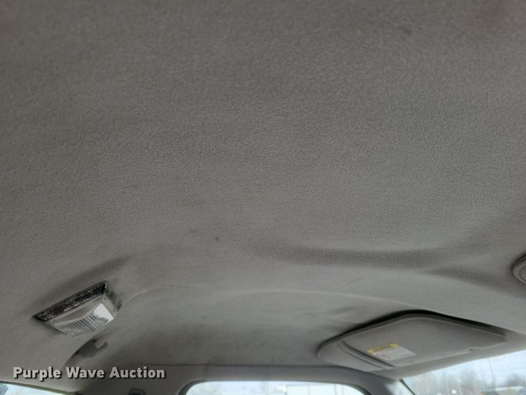 image for item DS5237 2000 Ford Ranger pickup truck