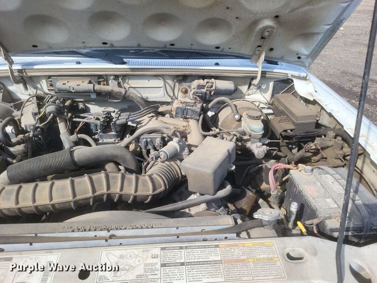 image for item DS5237 2000 Ford Ranger pickup truck