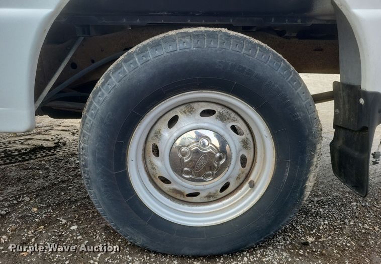 image for item DS5237 2000 Ford Ranger pickup truck