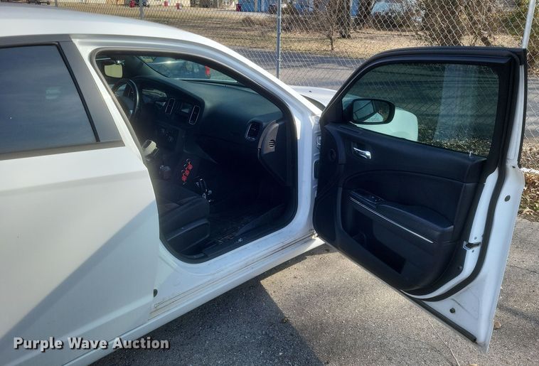 image for item DS5239 2013 Dodge Charger Police 