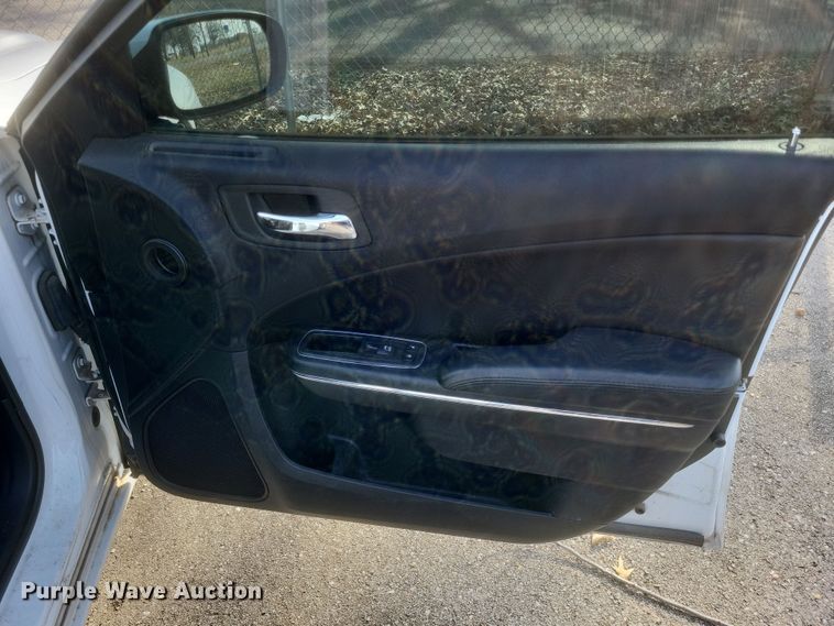 image for item DS5239 2013 Dodge Charger Police 