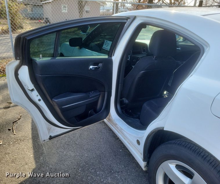 image for item DS5239 2013 Dodge Charger Police 