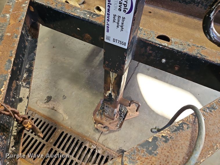 image for item DT7558 2006 Trail King TK12U-1600 equipment trailer