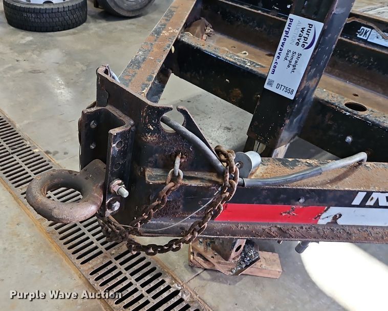 image for item DT7558 2006 Trail King TK12U-1600 equipment trailer