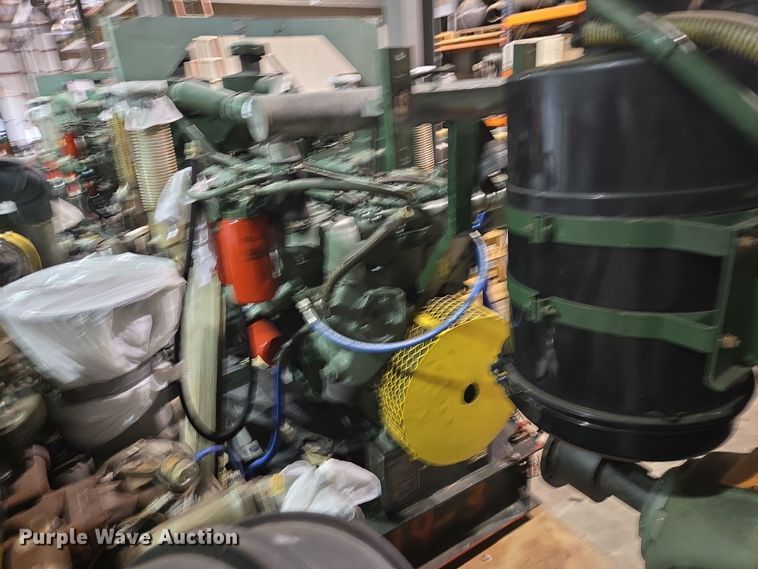 image for item DV1255 Detroit Diesel 16V71 engine