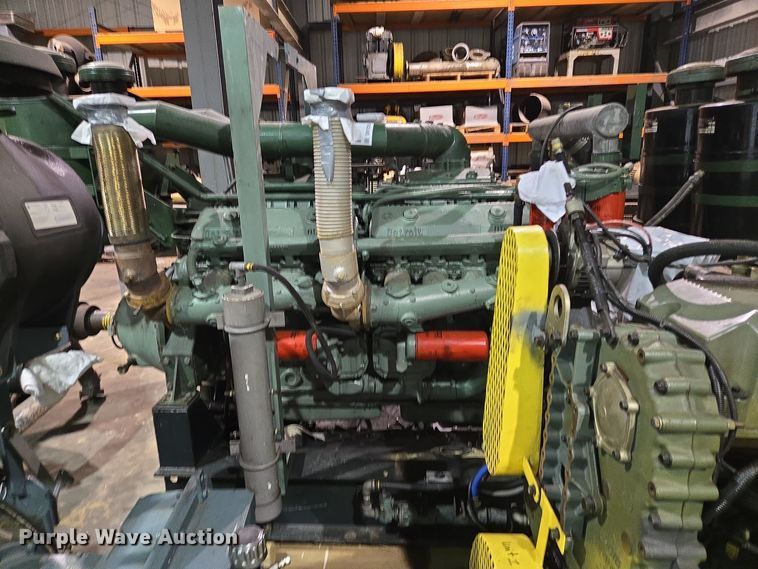 image for item DV1255 Detroit Diesel 16V71 engine