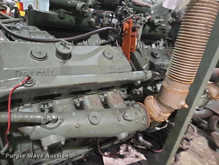 image for item DV1255 Detroit Diesel 16V71 engine