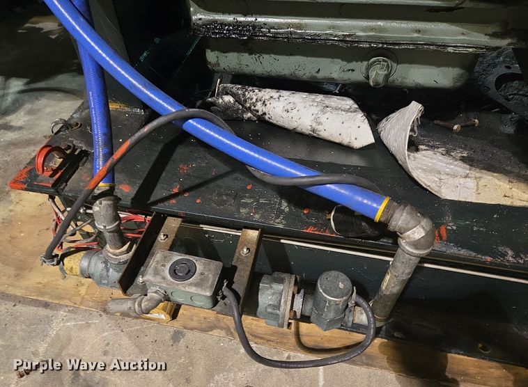 image for item DV1255 Detroit Diesel 16V71 engine