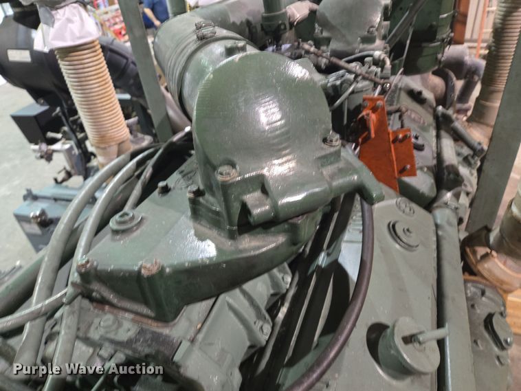 image for item DV1255 Detroit Diesel 16V71 engine