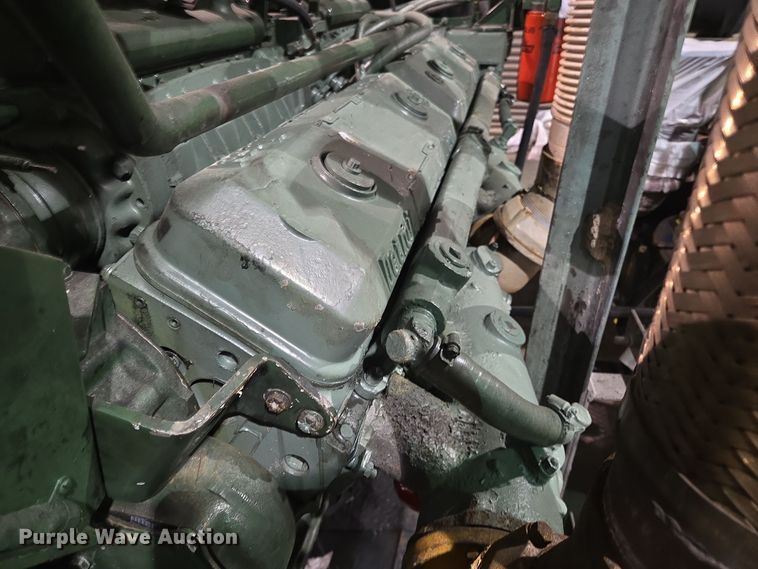 image for item DV1255 Detroit Diesel 16V71 engine