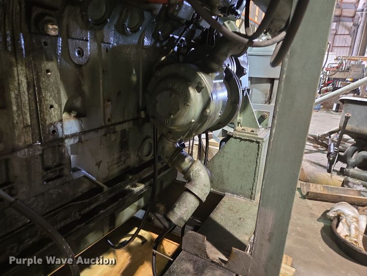 image for item DV1256 Detroit Diesel 16V71 engine