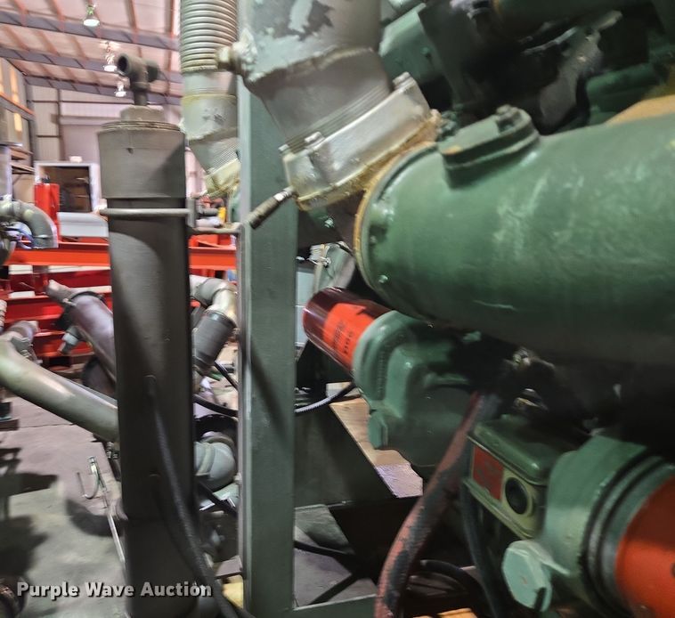 image for item DV1256 Detroit Diesel 16V71 engine