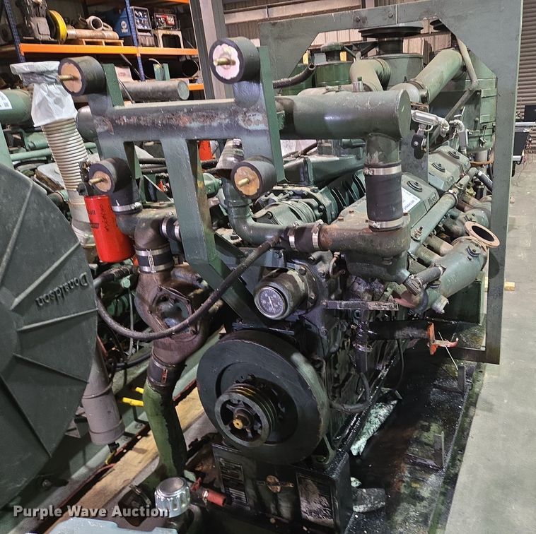 image for item DV1259 Detroit Diesel 16V71 engine