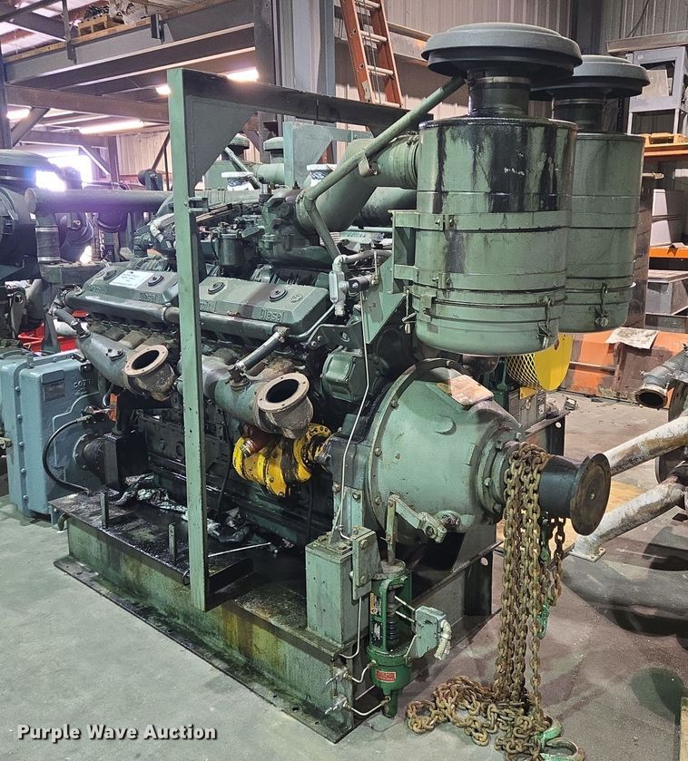 image for item DV1259 Detroit Diesel 16V71 engine