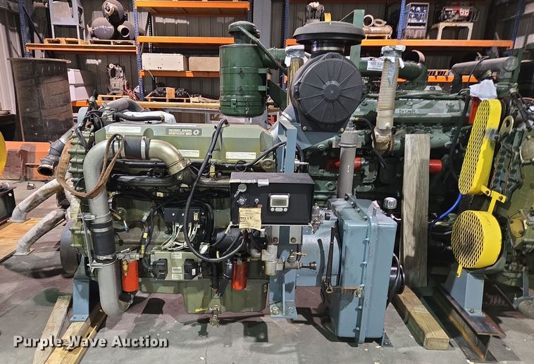 image for item DV1260 Detroit Diesel Series 60 engine