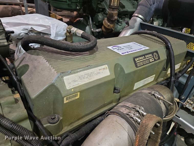 image for item DV1260 Detroit Diesel Series 60 engine