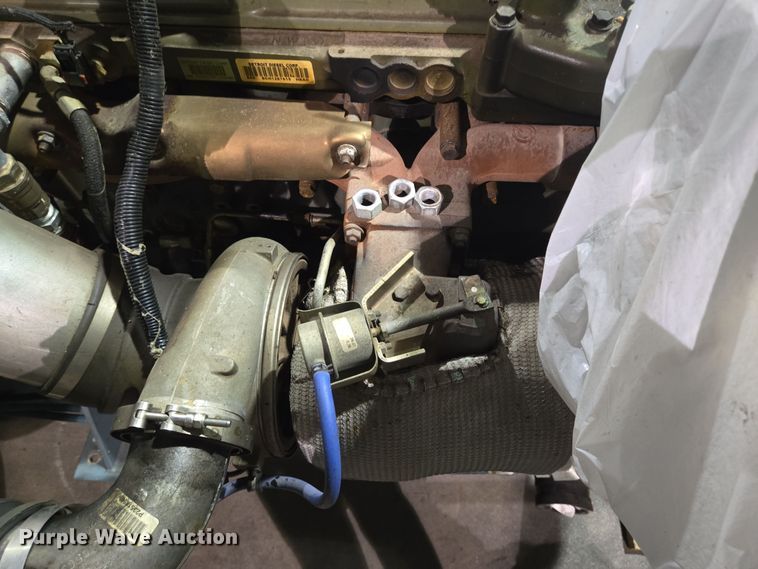 image for item DV1260 Detroit Diesel Series 60 engine