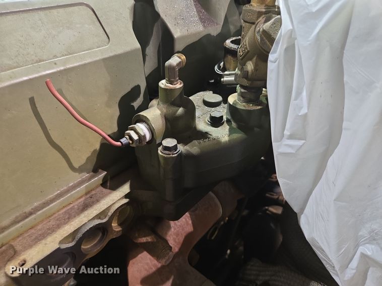 image for item DV1260 Detroit Diesel Series 60 engine