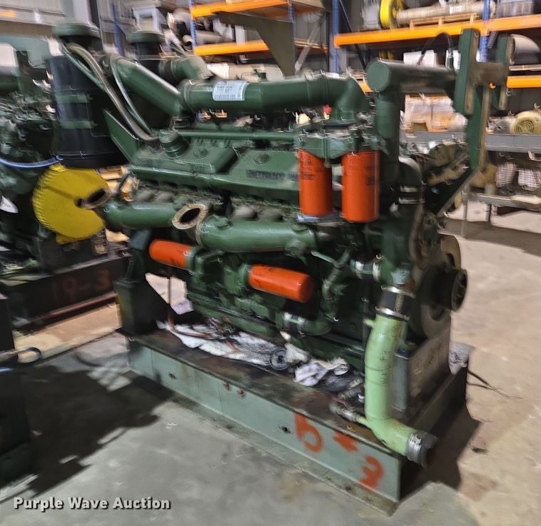 image for item DV1261 Detroit Diesel 16V71 engine