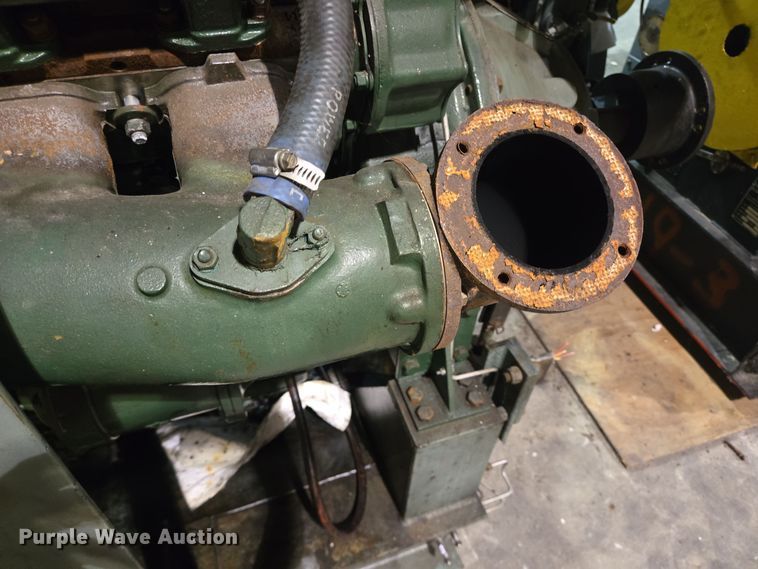 image for item DV1261 Detroit Diesel 16V71 engine