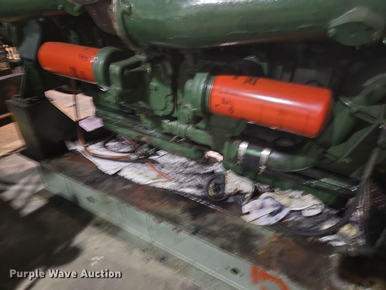 image for item DV1261 Detroit Diesel 16V71 engine