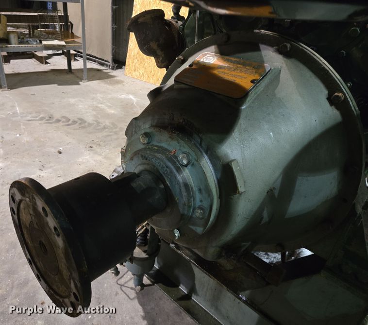 image for item DV1261 Detroit Diesel 16V71 engine