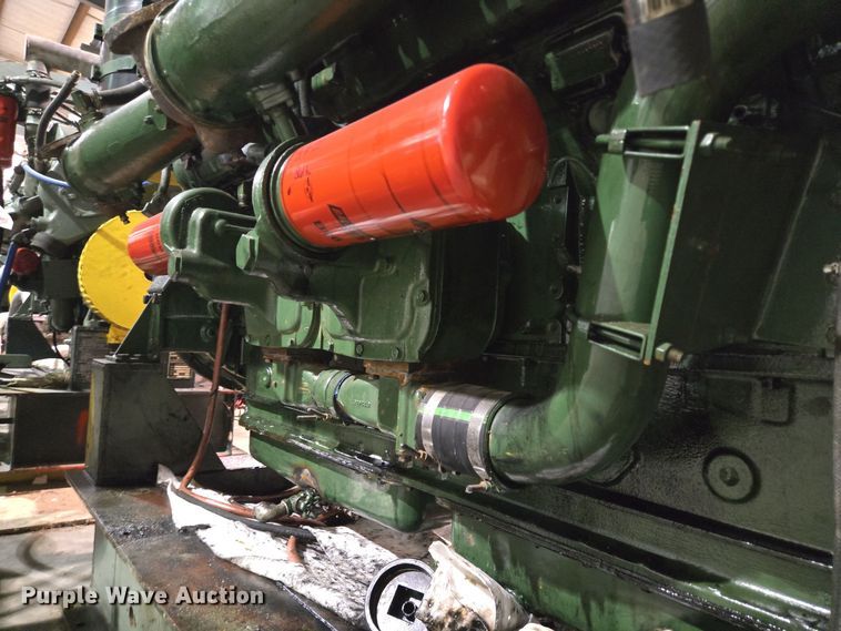 image for item DV1261 Detroit Diesel 16V71 engine