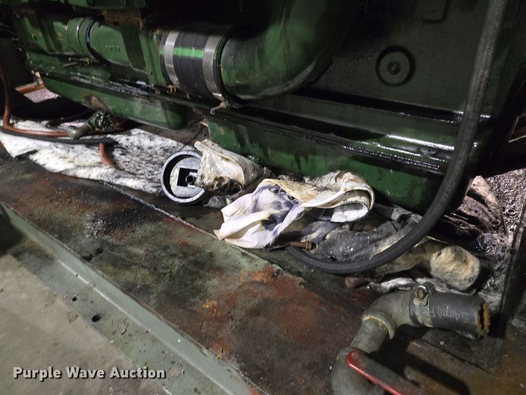 image for item DV1261 Detroit Diesel 16V71 engine