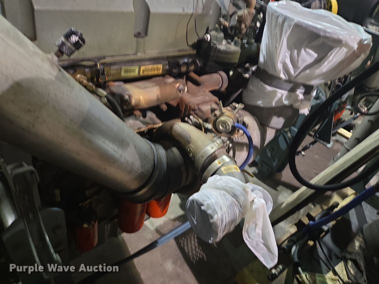 image for item DV1262 Detroit Diesel Series 60 engine