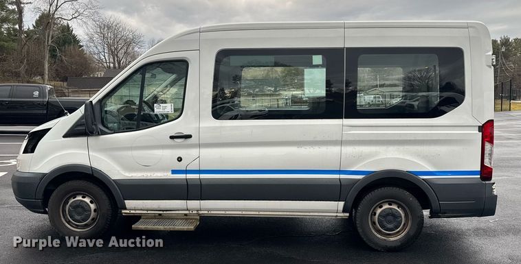 image for item DW1804 2017 Ford Transit 150 van