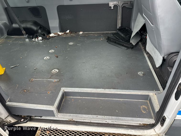 image for item DW1804 2017 Ford Transit 150 van