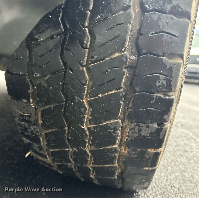 image for item DW1804 2017 Ford Transit 150 van