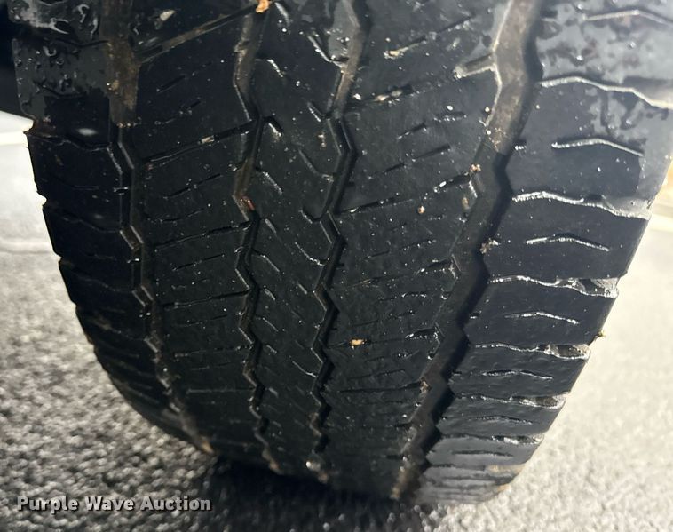 image for item DW1804 2017 Ford Transit 150 van