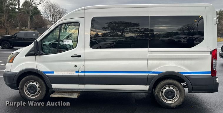 image for item DW1805 2015 Ford Transit 150 van