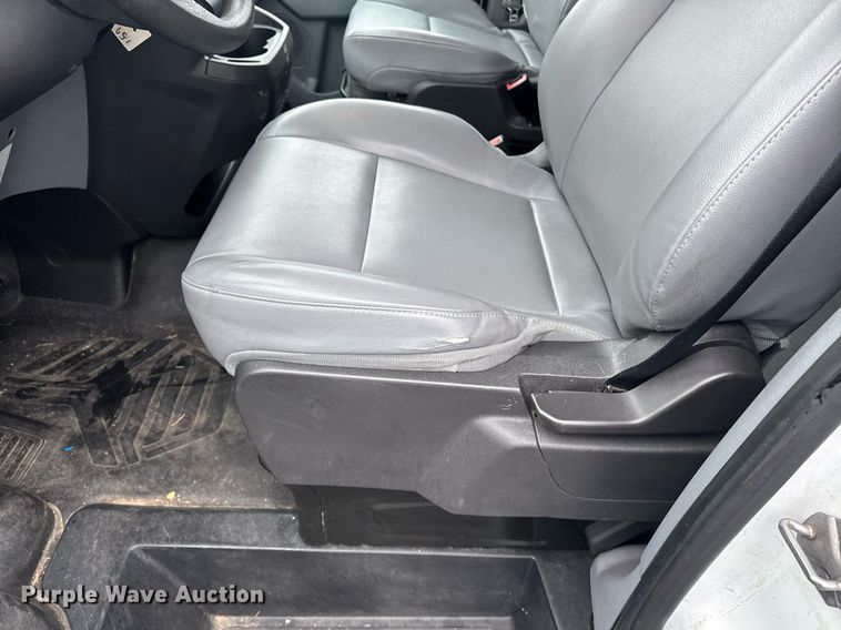 image for item DW1805 2015 Ford Transit 150 van