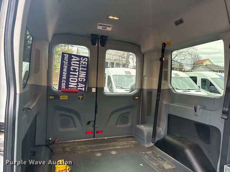 image for item DW1805 2015 Ford Transit 150 van