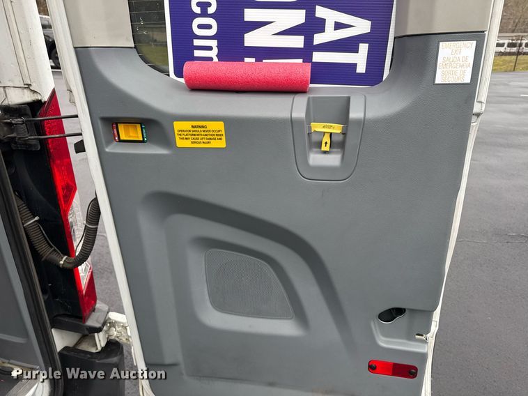 image for item DW1805 2015 Ford Transit 150 van