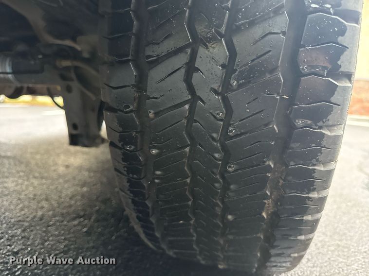 image for item DW1805 2015 Ford Transit 150 van