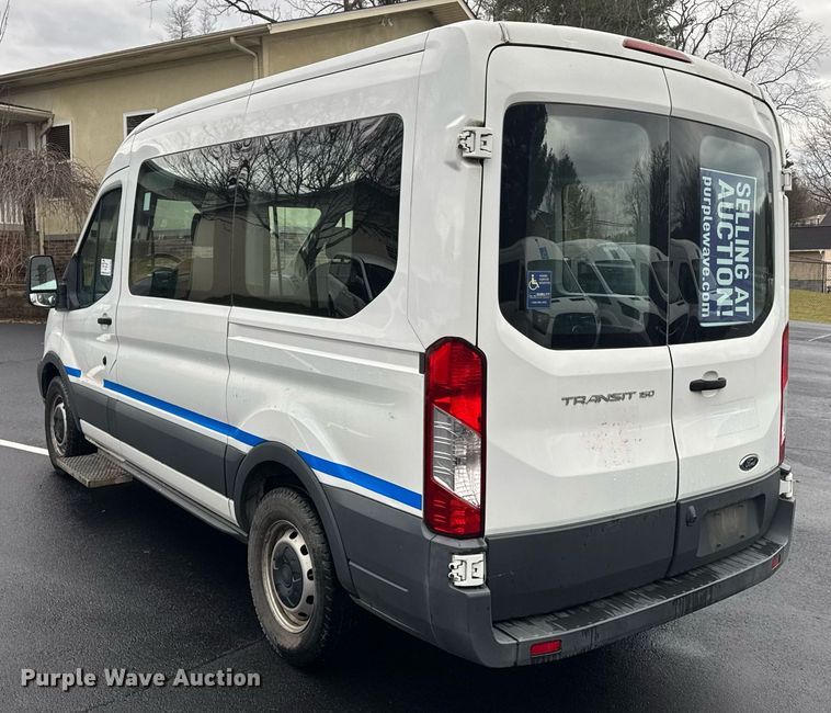 image for item DW1806 2017 Ford Transit 150 van