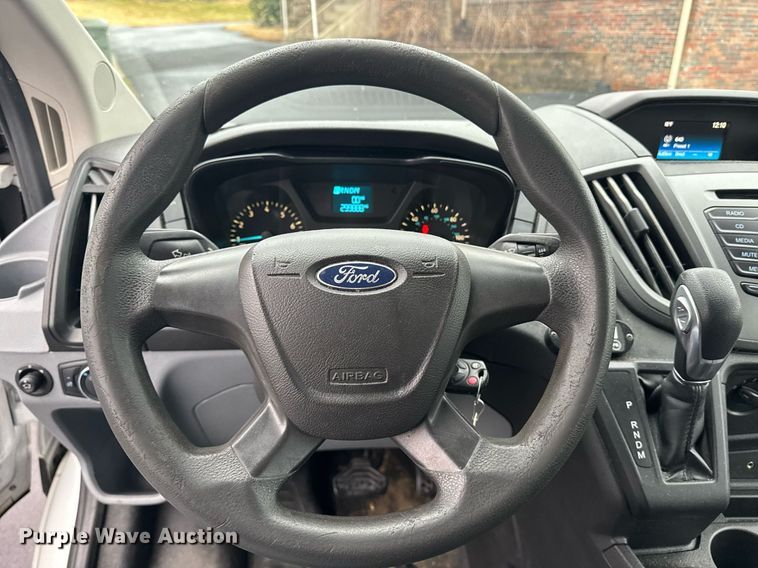 image for item DW1806 2017 Ford Transit 150 van