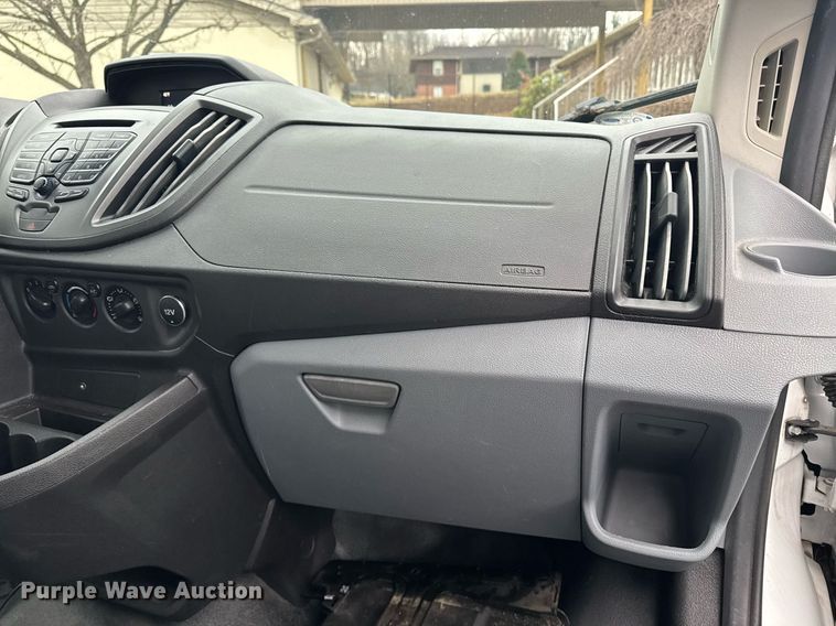 image for item DW1806 2017 Ford Transit 150 van