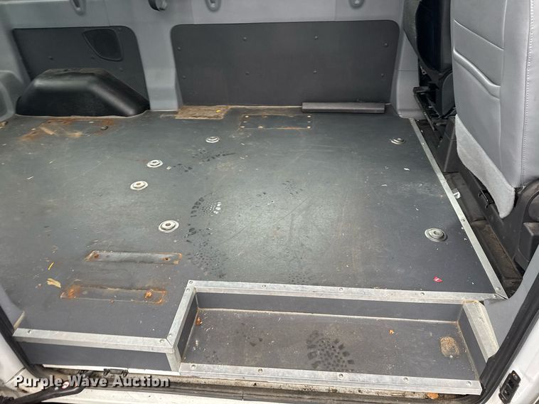 image for item DW1806 2017 Ford Transit 150 van