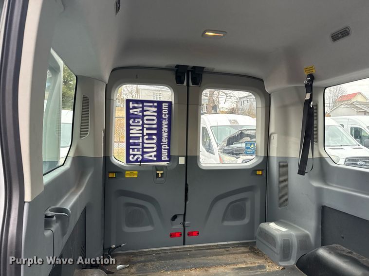 image for item DW1806 2017 Ford Transit 150 van