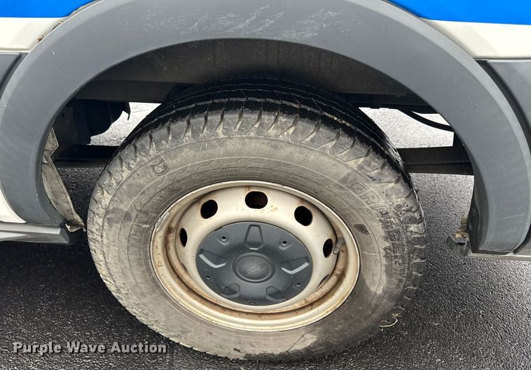 image for item DW1806 2017 Ford Transit 150 van