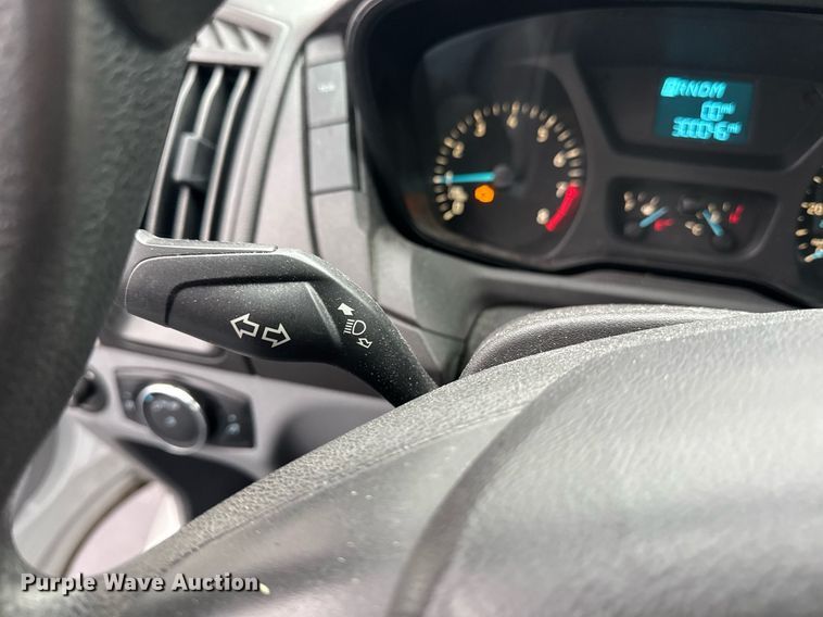 image for item DW1807 2017 Ford Transit 150 van