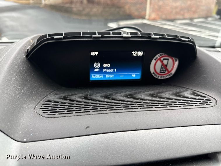 image for item DW1807 2017 Ford Transit 150 van