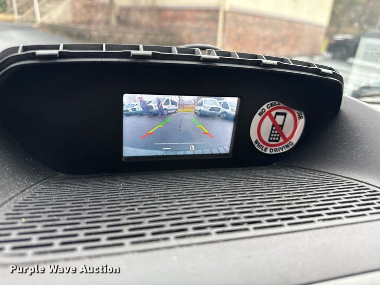 image for item DW1807 2017 Ford Transit 150 van